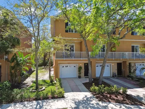 5014 W Lancaster Street Tampa FL 33616
