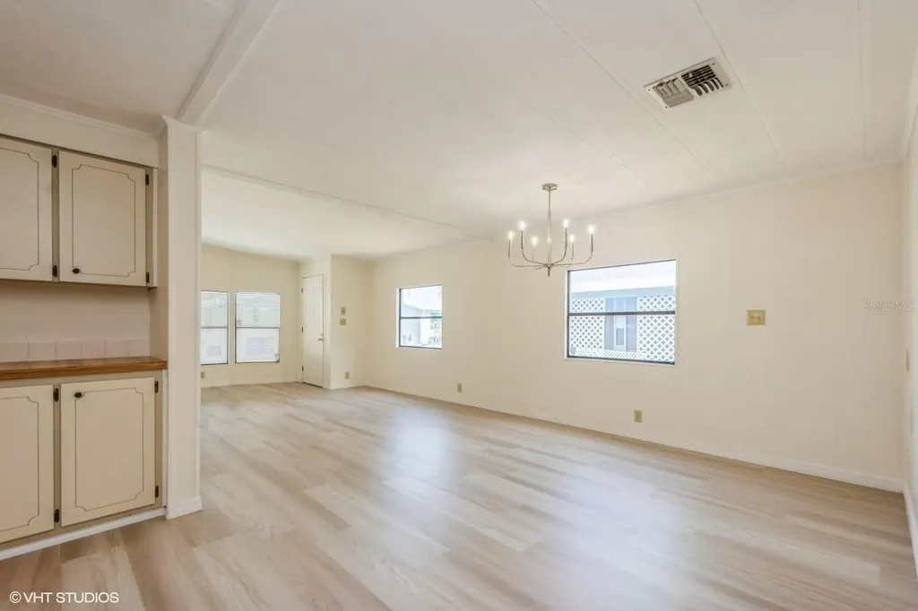 238 Pelican Drive N Oldsmar FL 34677