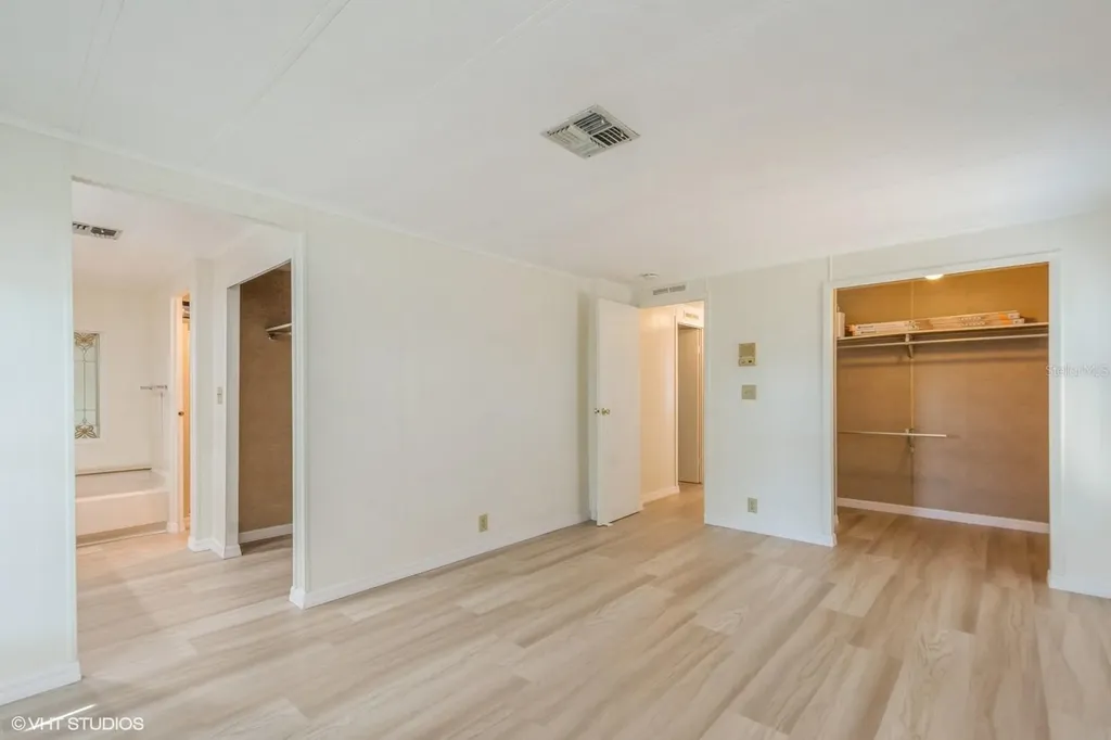 238 Pelican Drive N Oldsmar FL 34677