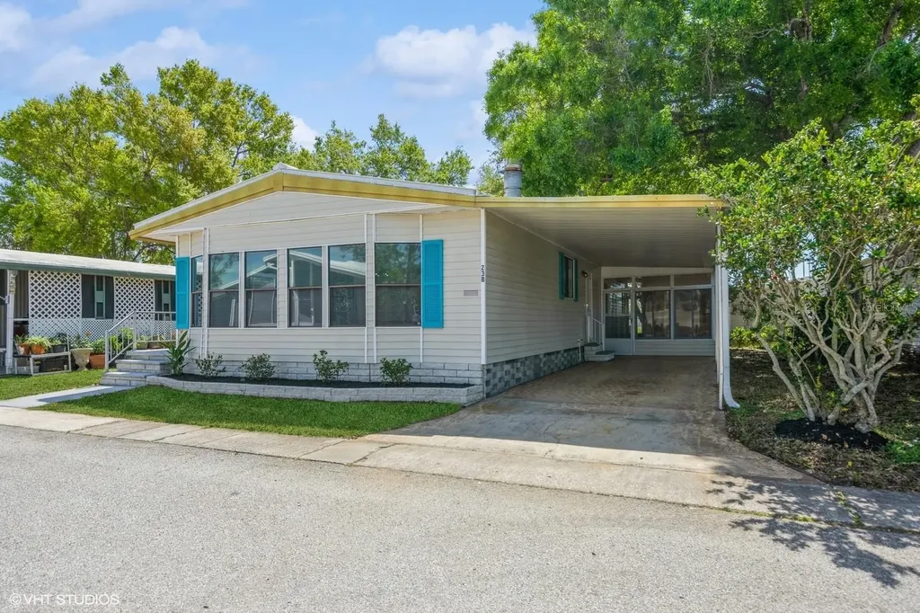 238 Pelican Drive N Oldsmar FL 34677