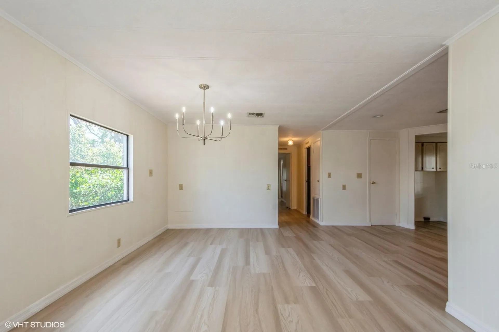 238 Pelican Drive N Oldsmar FL 34677