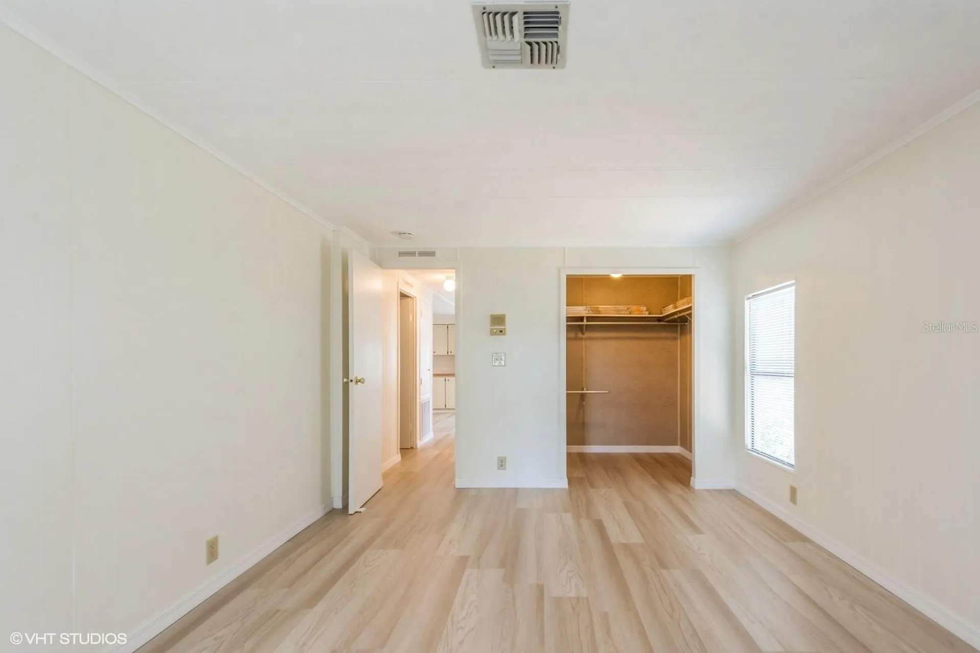 238 Pelican Drive N Oldsmar FL 34677