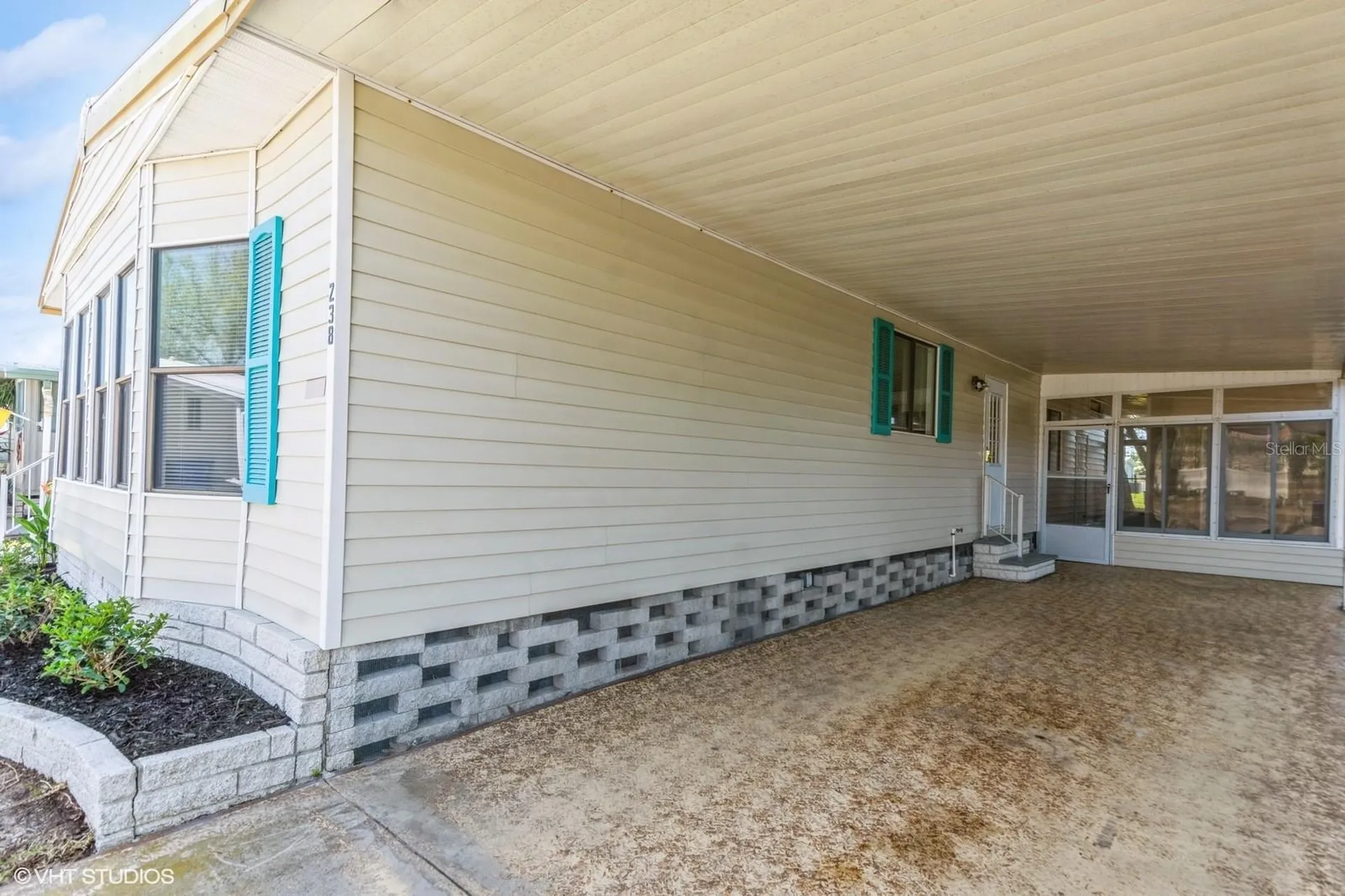 238 Pelican Drive N Oldsmar FL 34677