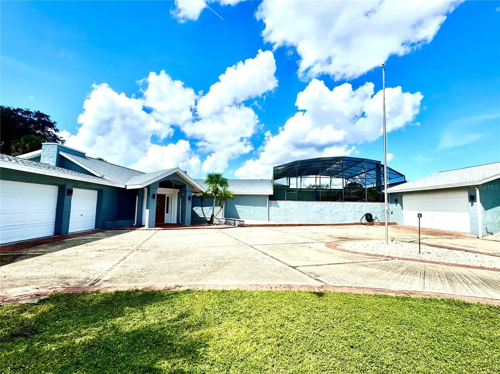372 Rest Haven Road Geneva FL 32732