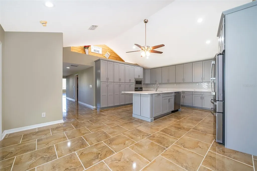 372 Rest Haven Road Geneva FL 32732