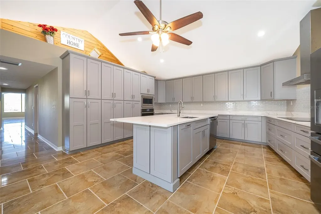372 Rest Haven Road Geneva FL 32732