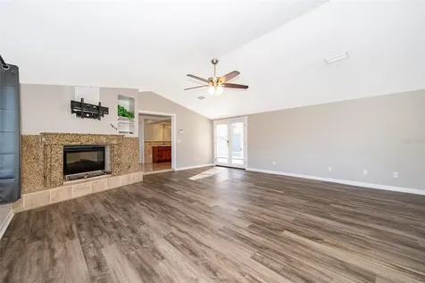 372 Rest Haven Road Geneva FL 32732