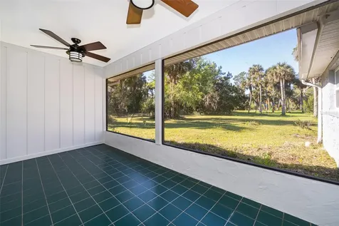 372 Rest Haven Road Geneva FL 32732