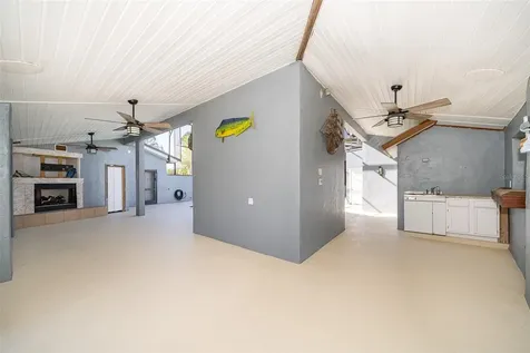 372 Rest Haven Road Geneva FL 32732