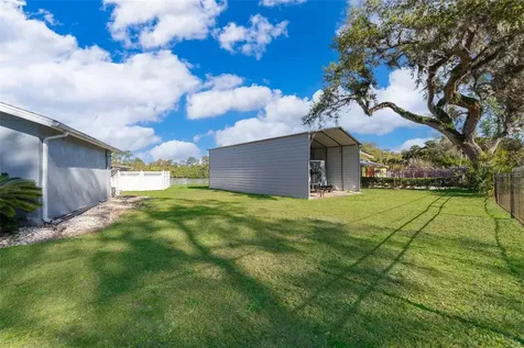 372 Rest Haven Road Geneva FL 32732