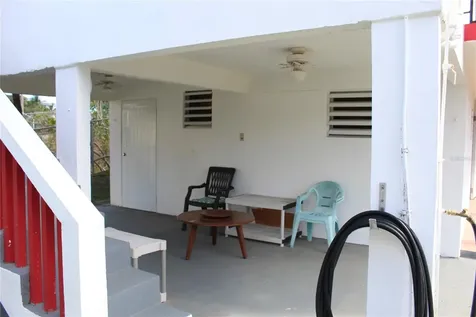 689-A Sandczar Vieques PR 00765