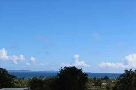 689-A Sandczar Vieques PR 00765