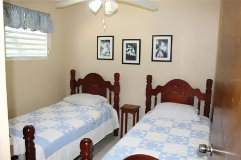 689-A Sandczar Vieques PR 00765
