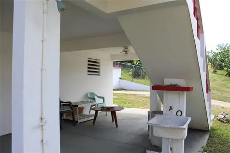 689-A Sandczar Vieques PR 00765