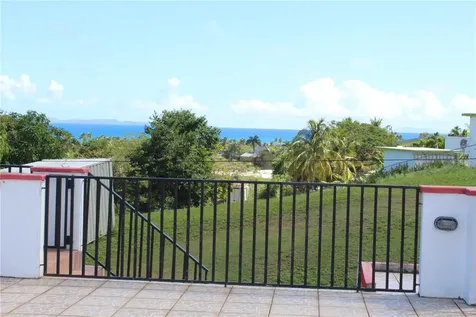 689-A Sandczar Vieques PR 00765