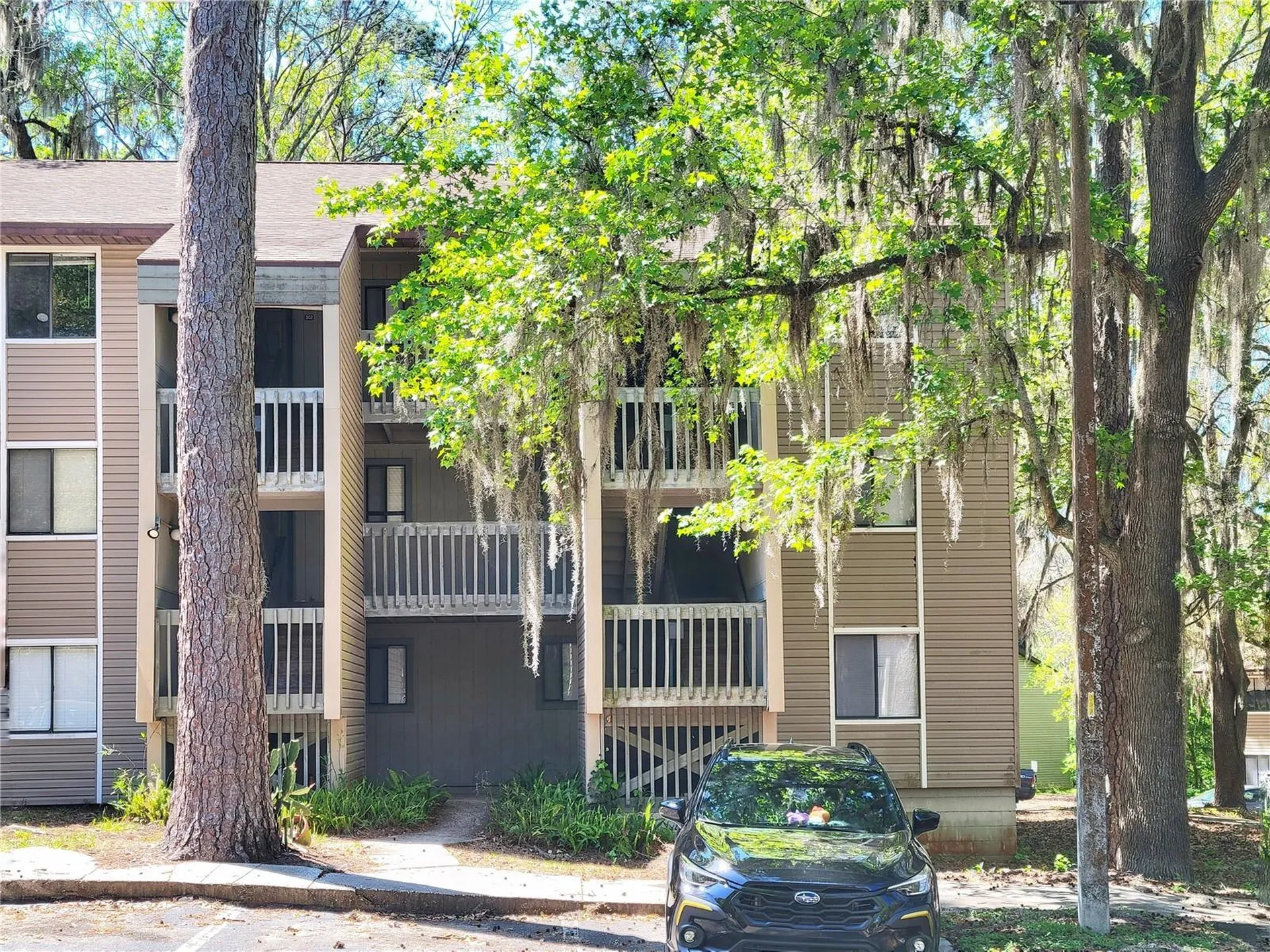 109 SE 16th Avenue Gainesville FL 32601
