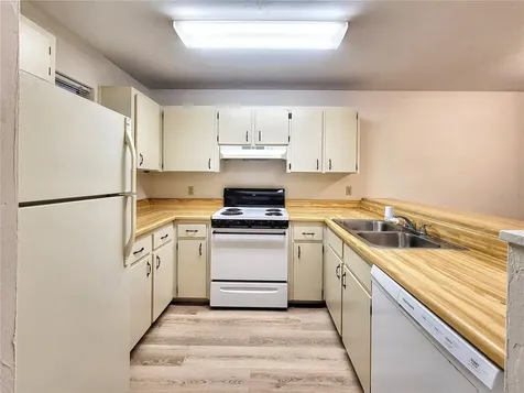 109 SE 16th Avenue Gainesville FL 32601