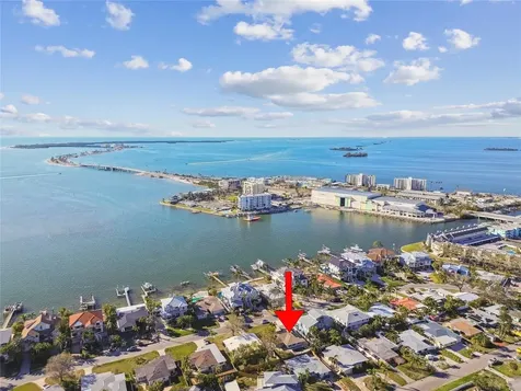 2451 Baywood Drive W Dunedin FL 34698