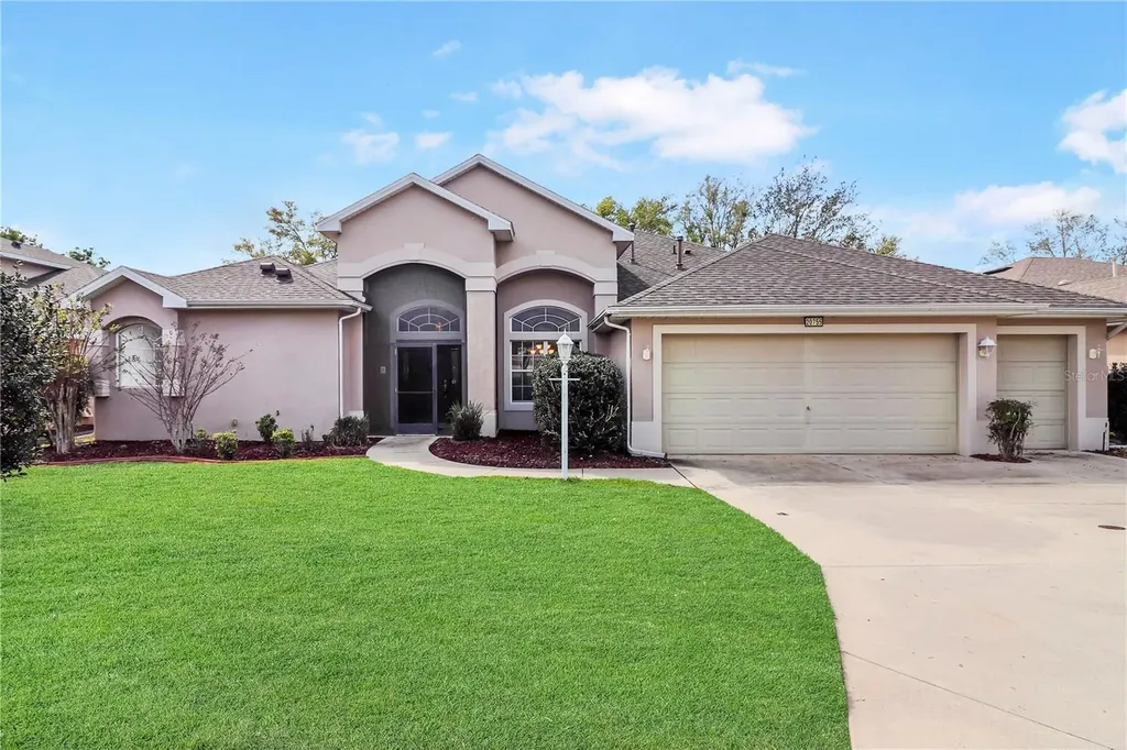 20755 Queen Alexandra Drive Leesburg FL 34748