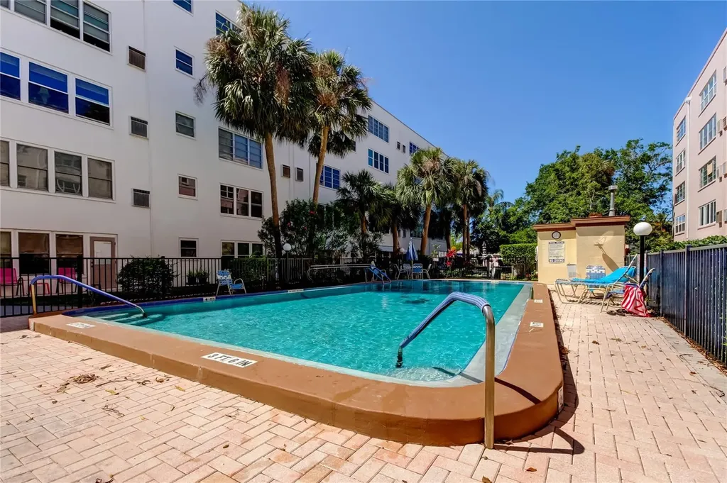 5521 80th Street N St Petersburg FL 33709