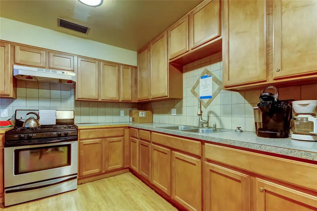 5521 80th Street N St Petersburg FL 33709