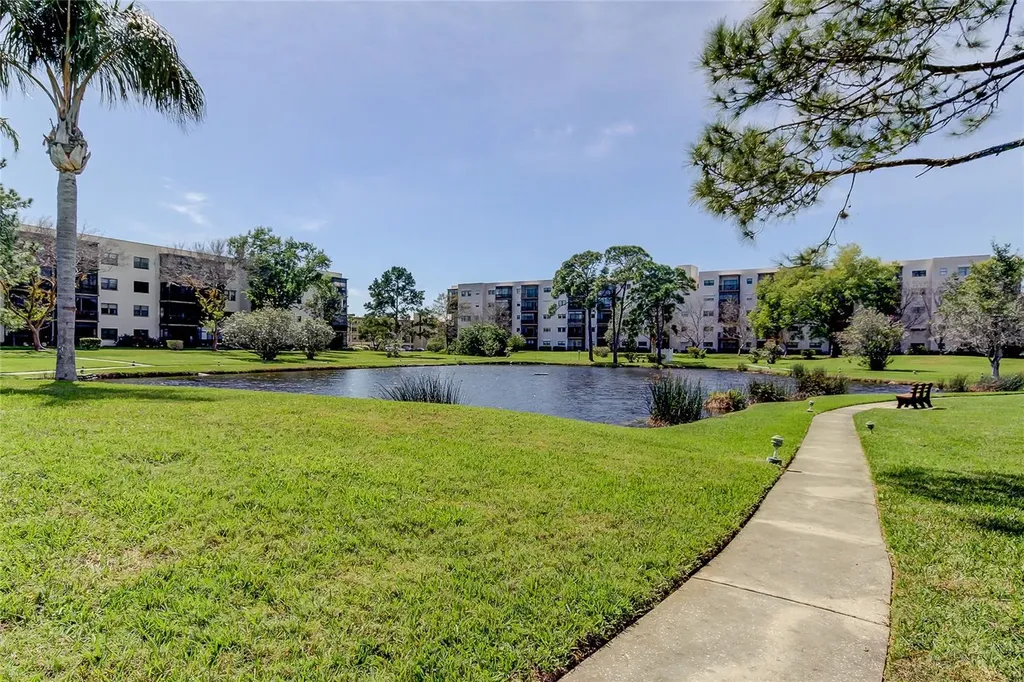 5521 80th Street N St Petersburg FL 33709