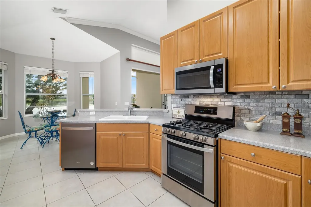 7351 Meeting Street Bradenton FL 34201