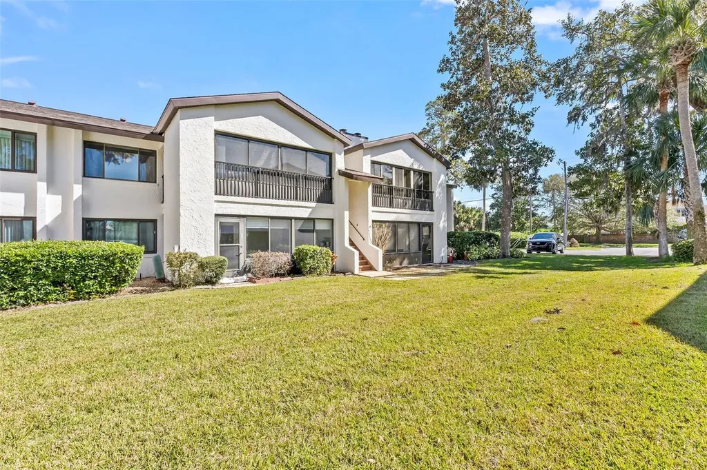 1 Tomoka Oaks Boulevard Ormond Beach FL 32174