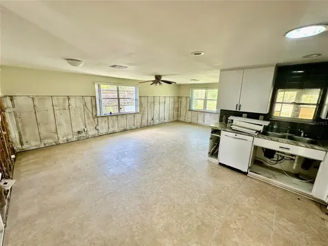 8537 Horizon Lane Hudson FL 34667