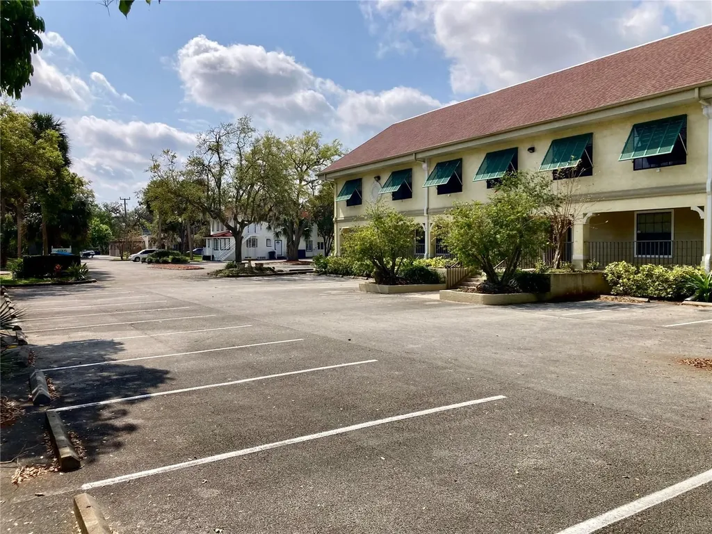 435 S Ridgewood Avenue Daytona Beach FL 32114