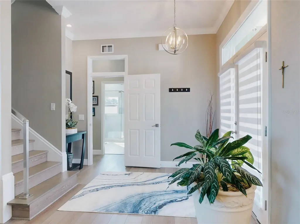 2019 S Riverside Edgewater FL 32141