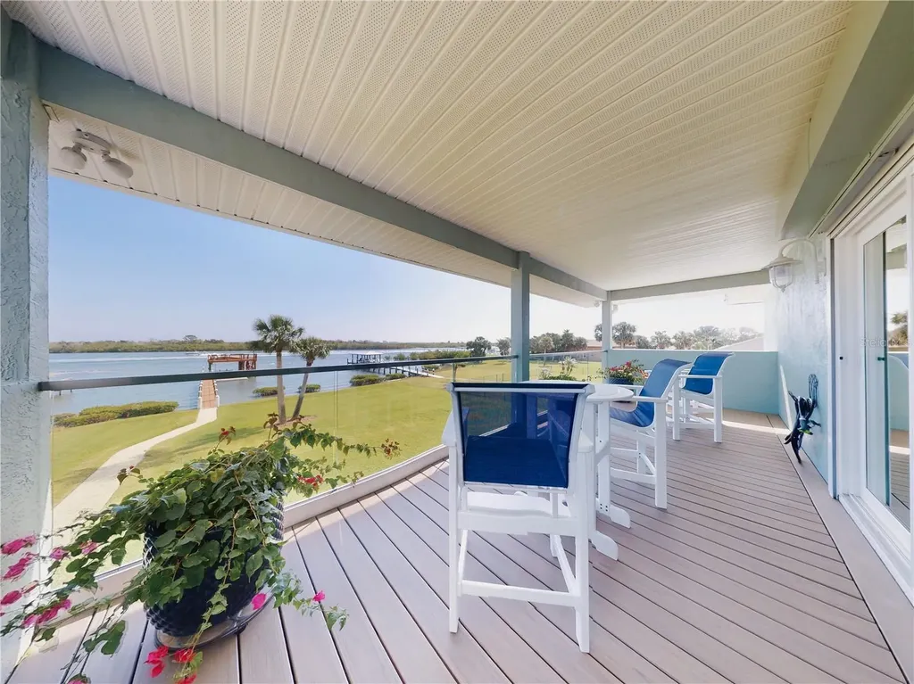 2019 S Riverside Edgewater FL 32141