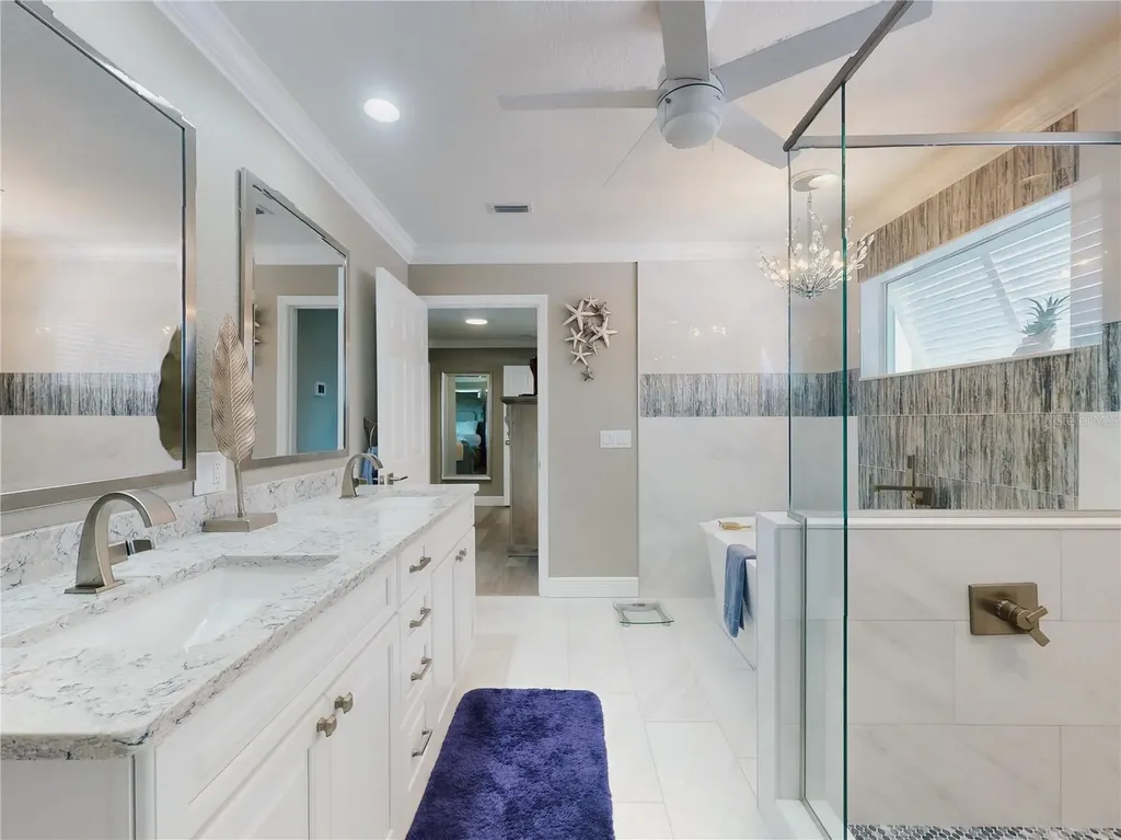 2019 S Riverside Edgewater FL 32141