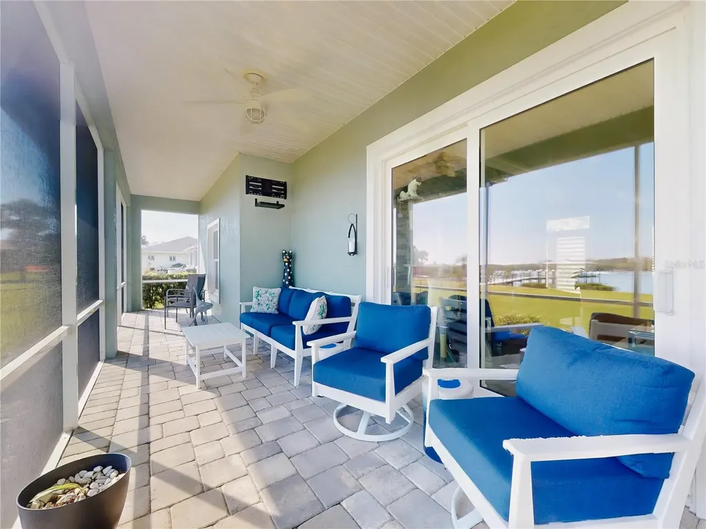 2019 S Riverside Edgewater FL 32141
