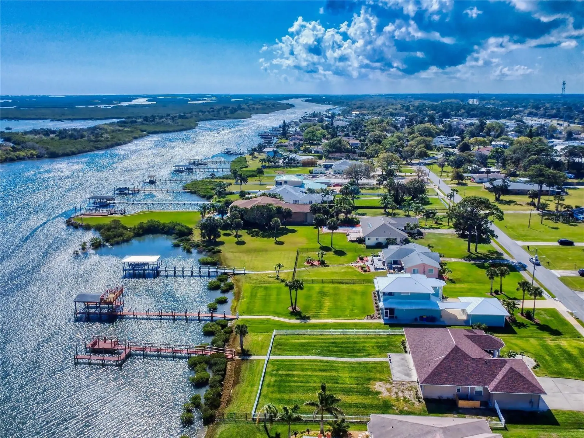 2019 S Riverside Edgewater FL 32141