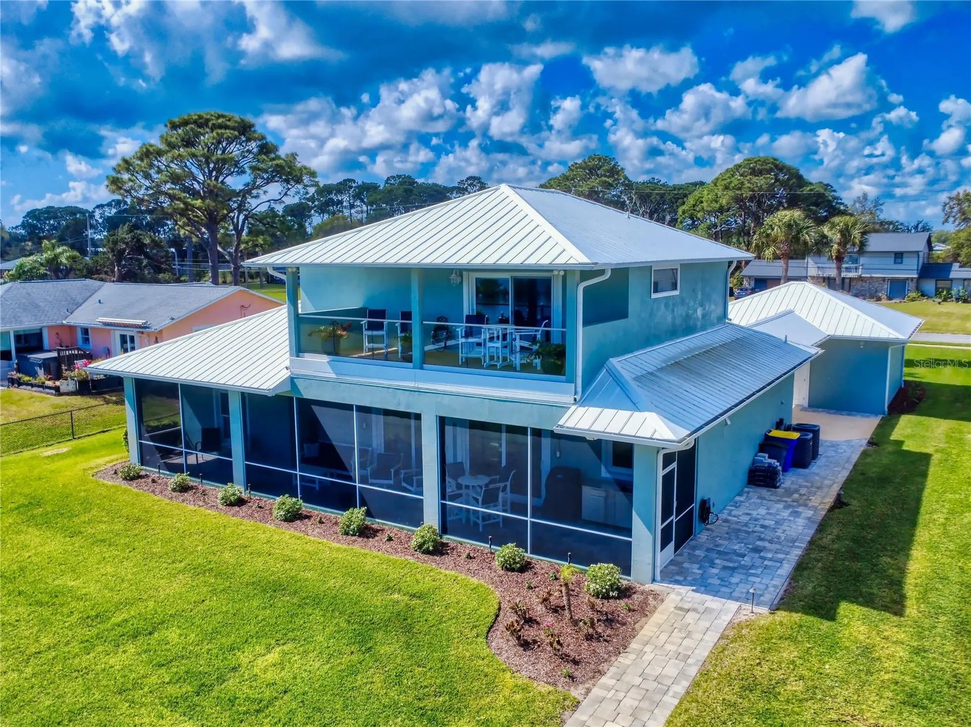 2019 S Riverside Edgewater FL 32141