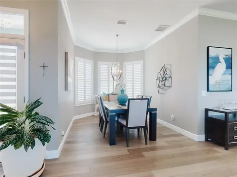 2019 S Riverside Edgewater FL 32141