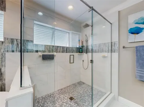 2019 S Riverside Edgewater FL 32141