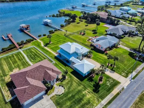 2019 S Riverside Edgewater FL 32141