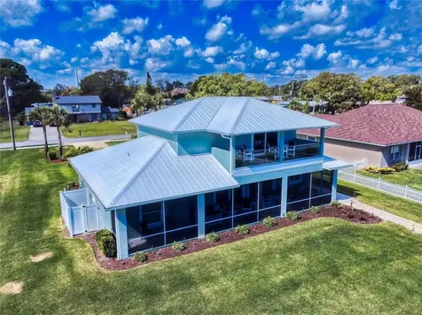 2019 S Riverside Edgewater FL 32141