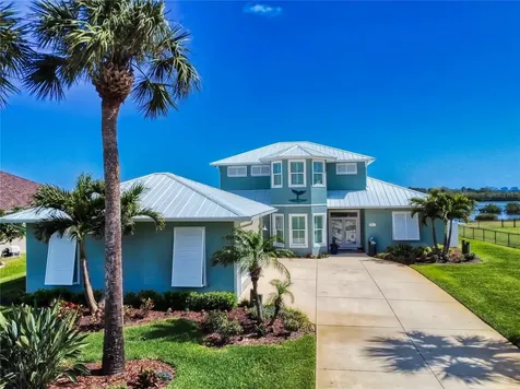 2019 S Riverside Edgewater FL 32141
