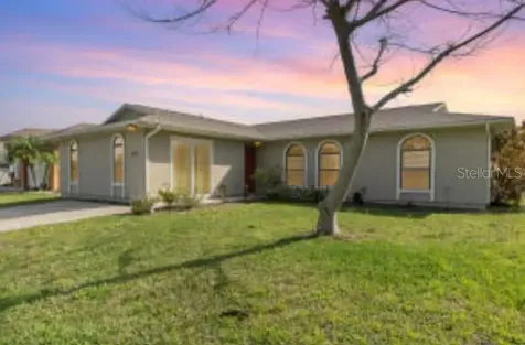 1613 Amador Avenue NW Palm Bay FL 32907