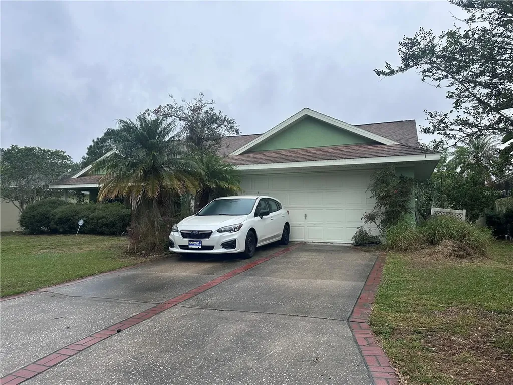 123 Breezy Oaks Court Davenport FL 33896