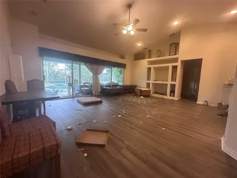 123 Breezy Oaks Court Davenport FL 33896
