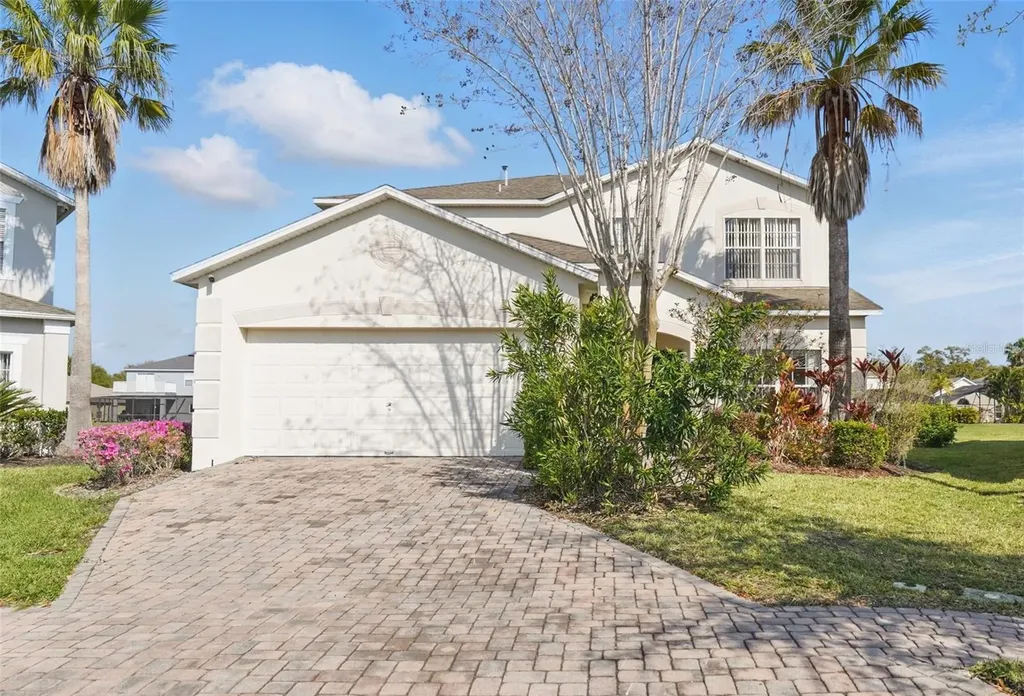 1207 Winding Cypress Court Kissimmee FL 34746
