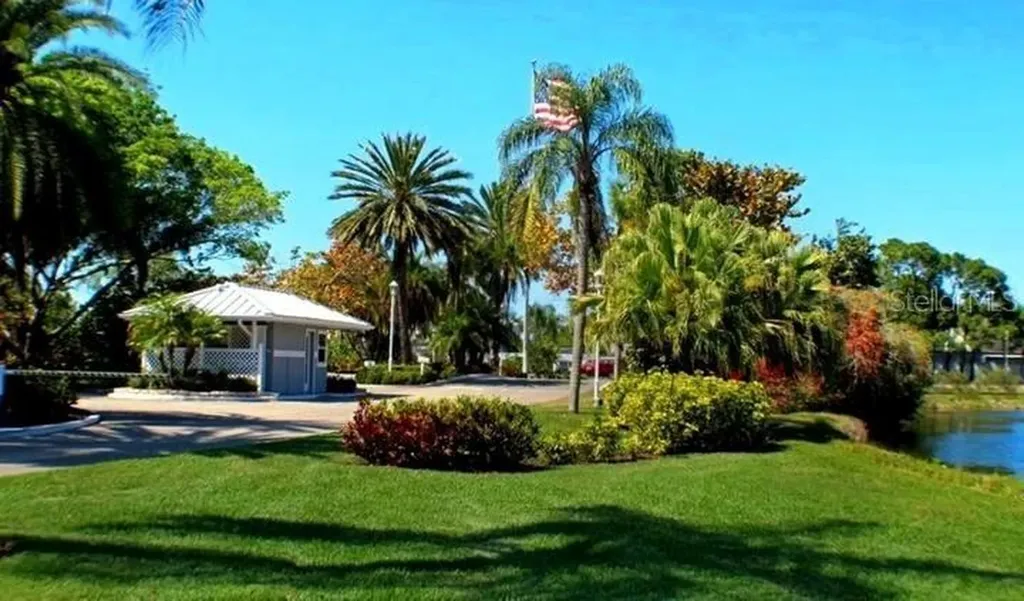 Bradenton FL 34209