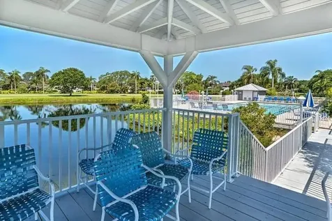 Bradenton FL 34209