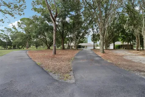 40610 Babb Road Umatilla FL 32784