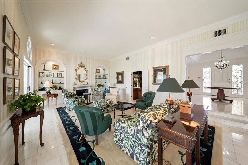 236 Saint James Park Osprey FL 34229
