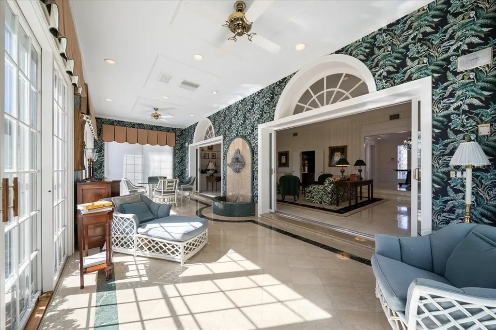 236 Saint James Park Osprey FL 34229